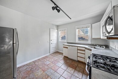 22 N Munroe Terrace unit 3, Boston, MA 02122 - photo 6