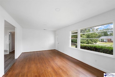 2206 W Piccadilly Dr, Florence, SC 29501 - photo 4