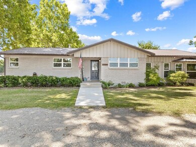 2481 County Road 2224, Decatur, TX 76234 - photo 4