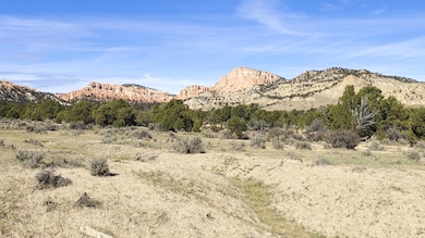 1000 Tropic Trail, Tropic, UT 84764 - photo 2