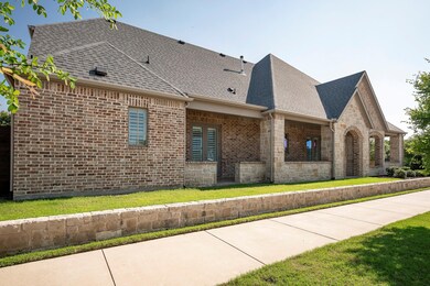 6032 Maybrook Dr, North Richland Hills, TX 76180 - photo 4