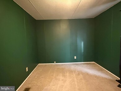 41 Terrace Dr, Phoenixville, PA 19460 - photo 6