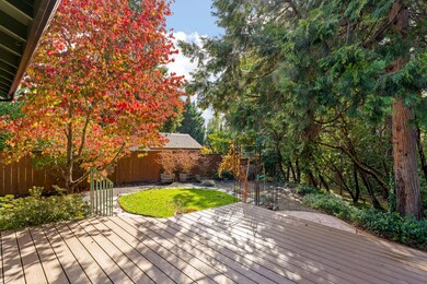 1009 NW Regent Dr, Grants Pass, OR 97526 - photo 3