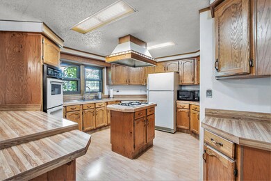 008-10201-e-ml-ave-galesburg-mi-49053