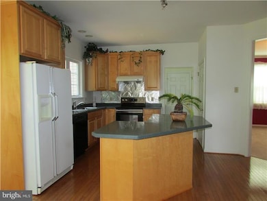 1 Overlook Ct, Newark, DE 19713 - photo 3