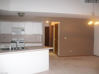 Breakfast bar, plus dining area.