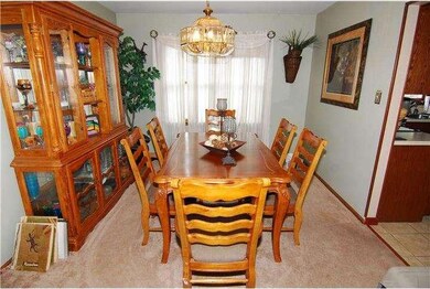 4220 Stoudts Ferry Bridge Rd, Reading, PA 19605 - photo 4