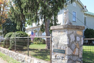 265 Draft Ave, Stuarts Draft, VA 24477 - photo 2