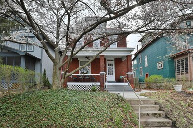 2580 Glenmawr