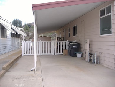 30861 Paradise Palm Ave, Homeland, CA 92548 - photo 4