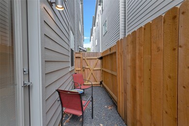 4220 Schuler St, Houston, TX 77007 - photo 5