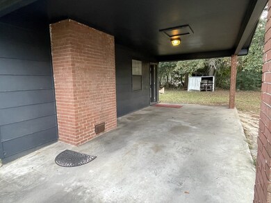 1121 Cypress St, Ambrose, GA 31512 - photo 5