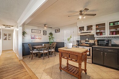 530 Freeman Rd, Central Point, OR 97502 - photo 2