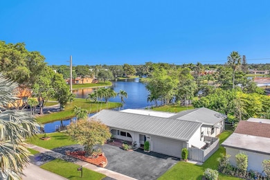 1245 NW 92nd Ave, Pembroke Pines, FL 33024 - photo 4