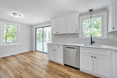 49 Pines Rd, Billerica, MA 01821 - photo 4