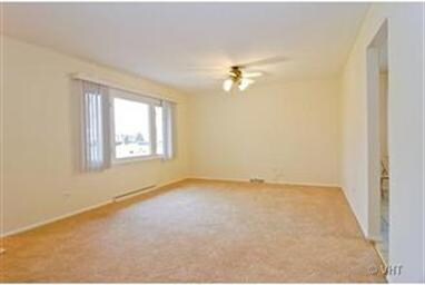 3300 Oriole Ln, Rolling Meadows, IL 60008 - photo 2