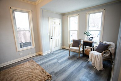 639 Curve St SW, Grand Rapids, MI 49503 - photo 5