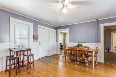 558 Howe St, Manchester, NH 03103 - photo 5