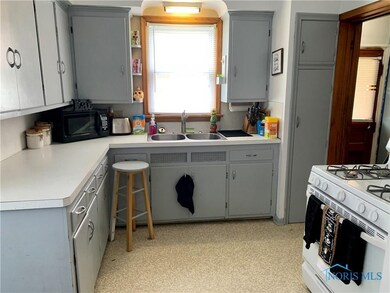 2850 119th St, Toledo, OH 43611 - photo 3