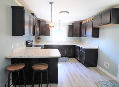 105 Arthur Ct, Jacksonville, NC 28546 - photo 3