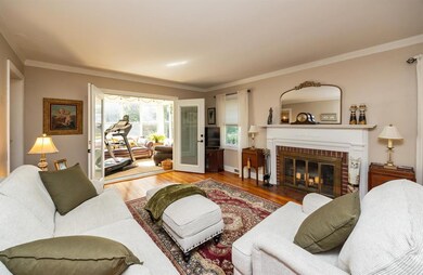 4008 Ashby Ave, Des Moines, IA 50310 - photo 4