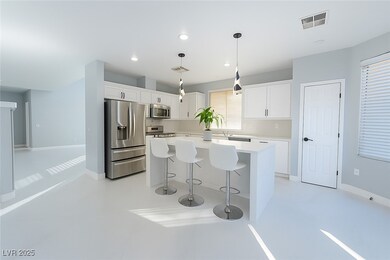3601 Pinnate Dr, Las Vegas, NV 89147 - photo 4
