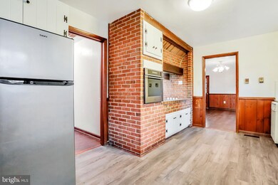 30 E Henrietta St, Smithsburg, MD 21783 - photo 7