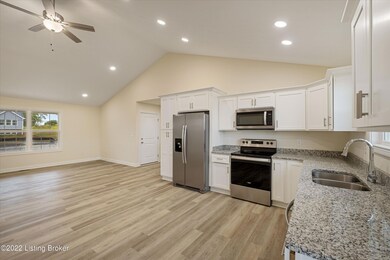 335 Valhalla Trace, Vine Grove, KY 40175 - photo 5