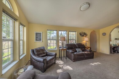 19085 Dayton Rd, Bend, OR 97703 - photo 6