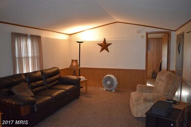 1156 Leisure Dr, Chambersburg, PA 17202 - photo 3