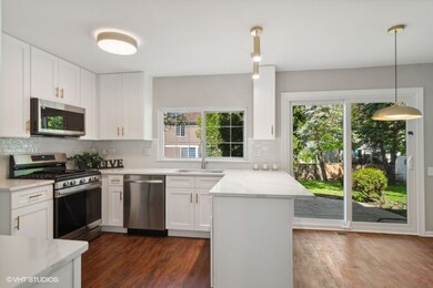 1759 Napoleon Dr, Naperville, IL 60565 - photo 6