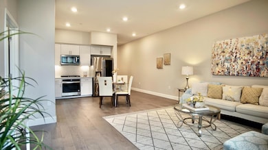 338 Llano de Los Robles Ave unit 3, San Jose, CA 95136 - photo 4