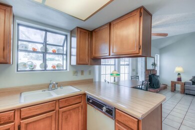 Kitchen (3)