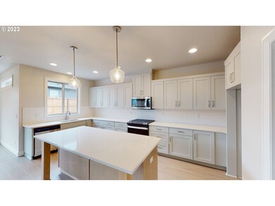 923 NE 17th Ave unit Lot 6, Canby, OR 97013 - photo 7