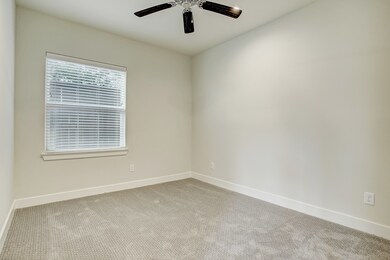 113 Knights Bridge Park Ln, Houston, TX 77018 - photo 7