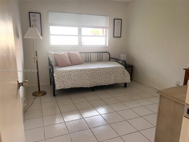 5300 Washington St unit R102, Hollywood, FL 33021 - photo 7