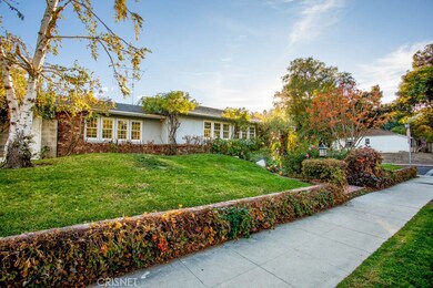 22132 San Miguel St, Woodland Hills, CA 91364 - photo 3