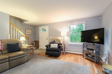 003-photo-living-room-6354922