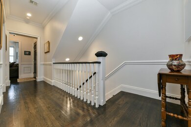 391 Beacon St unit 1, Boston, MA 02116 - photo 6