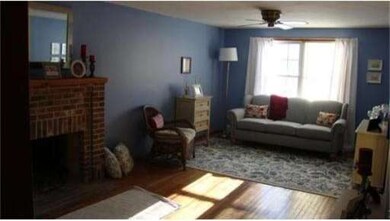 37 Liberty Ln, Ashburnham, MA 01430 - photo 3