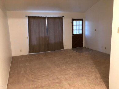 6508 S Lakeshore Dr unit B, Tempe, AZ 85283 - photo 2