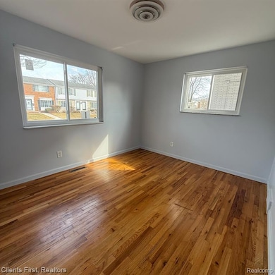 4859 Mansfield Ave unit H5, Royal Oak, MI 48073 - photo 4