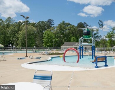 23306 Jonquil Ln, California, MD 20619 - photo 3