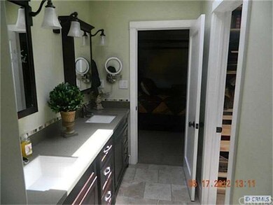 Additional Masterbath view