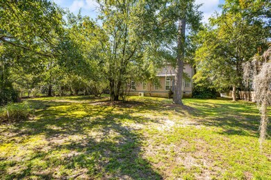 1172 Manor Lane