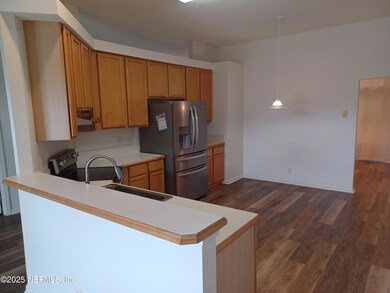 6 Kitchen 1