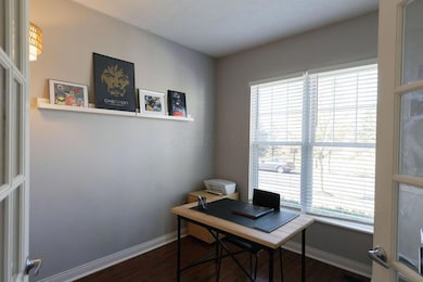 360 Lake Crossing Ave, Columbus, OH 43213 - photo 3