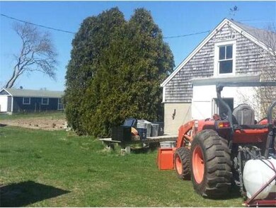 875 Horseneck Rd, Westport, MA 02790 - photo 5