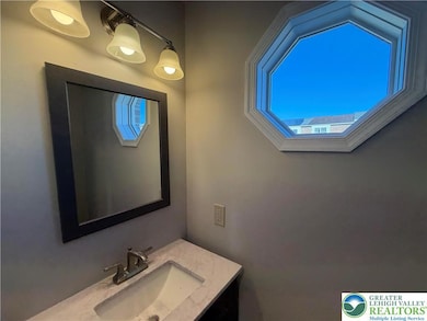 350 Moty Dr, Alburtis, PA 18011 - photo 5