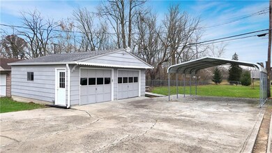 226 S 12th Ave, Beech Grove, IN 46107 - photo 4